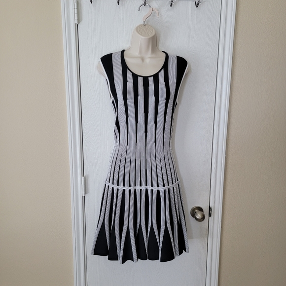 Diane Von Furstenberg Celine Tank Dress - Picture 2 of 13